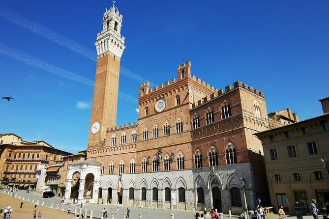 David & Duomo: Accademia & Skip the Line Exclusive Dome Access - From the Accademia to the cathedral quarter