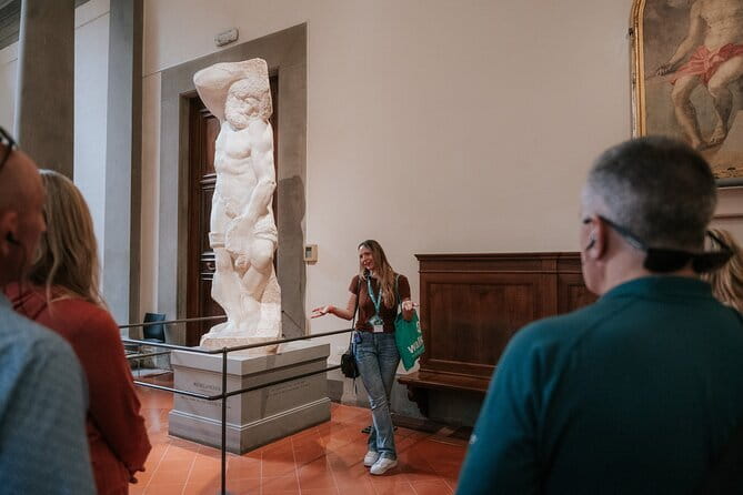 David & Duomo: Accademia & Skip the Line Exclusive Dome Access - Climbing Brunelleschi’s dome