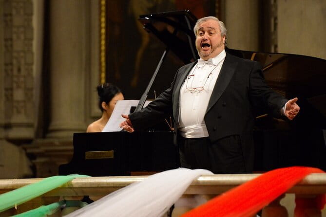 Dinner and Concert with "Three Tenors": A Real Italian Experience - Who should choose this Florence evening