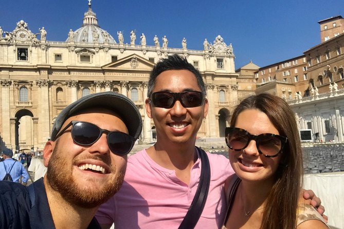 Early Morning Vatican, Sistine, St. Peter's Semi or Private Tour - Small group or private tour?