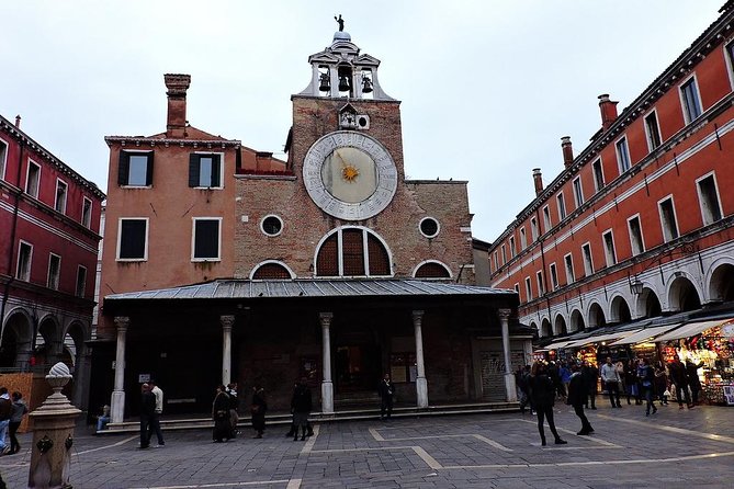 Eat, Drink and Repeat: Wine and Food Tasting Tour in Venice - From cicchetti to seafood and sweet stops