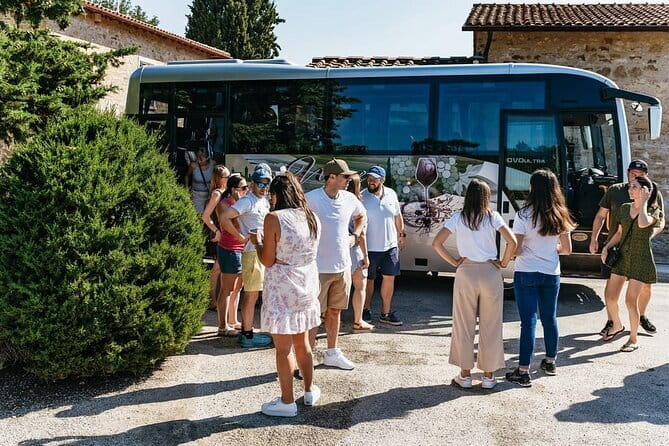 Essence of Chianti Small Group Tour with Lunch and Tastings from Florence - Leaving Florence for the Chiantigiana road