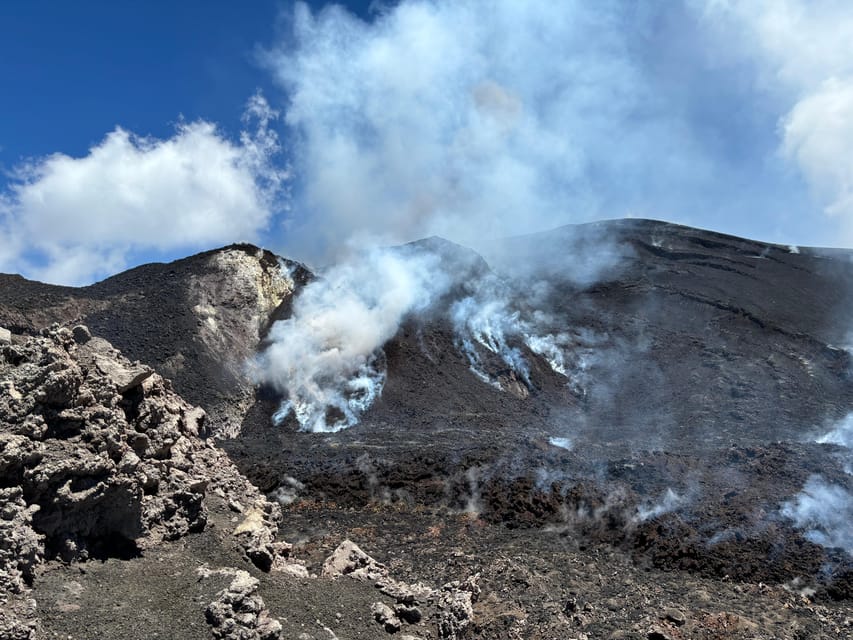 Etna excursion to 3000 mt. with cable-car and jeep 4x4 - Barbagallo Crater and the recent lava flows