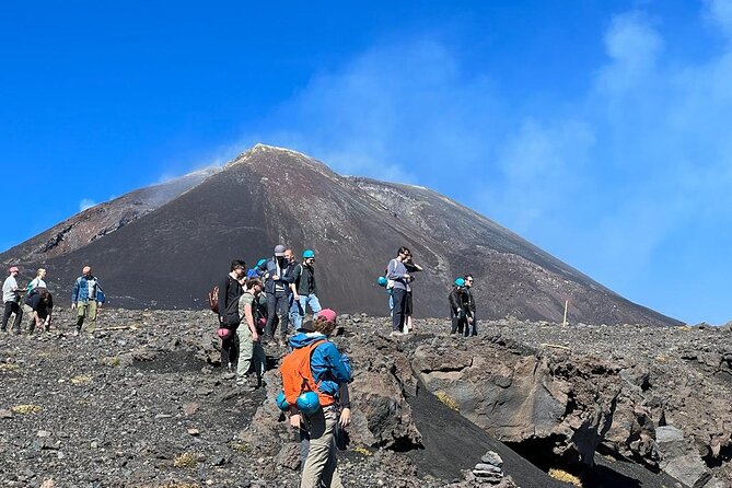 Etna Volcano: South Side Guided Summit Hike - The summit break and the value of a volcano guide