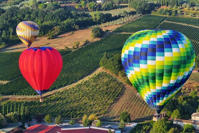 Experience the Magic of Tuscany from a Hot Air Balloon - Reaching the field near San Casciano