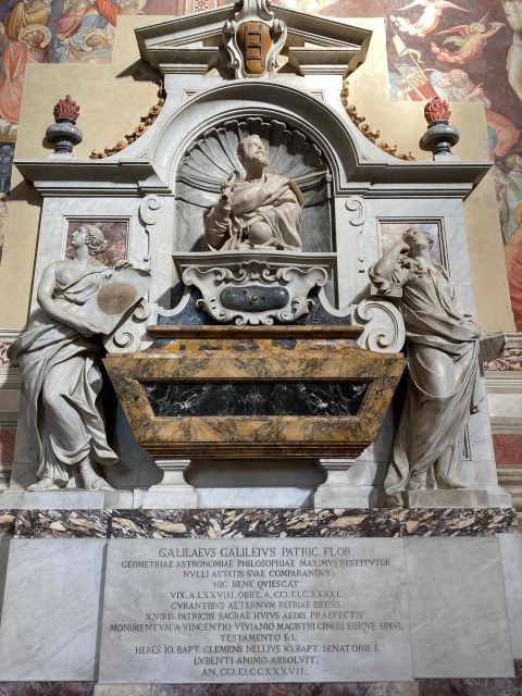 Florence: 1.5-hour Santa Croce Guided Experience - The tombs of Michelangelo, Galileo, and Machiavelli