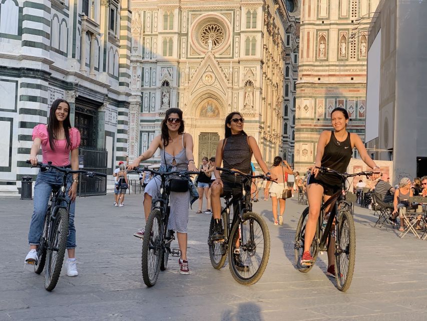 Florence: 2-Hour Guided Sightseeing Bike Tour - Republic Square and the central streets