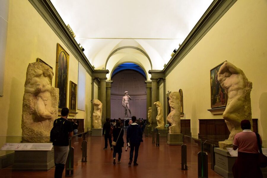Florence: Accademia Gallery Skip-the-Line Entry Ticket - Getting from the office to the museum
