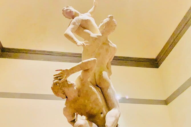 Florence Accademia Gallery Tour with Entrance Ticket Included - Meeting at Via Ricasoli and entering the Accademia