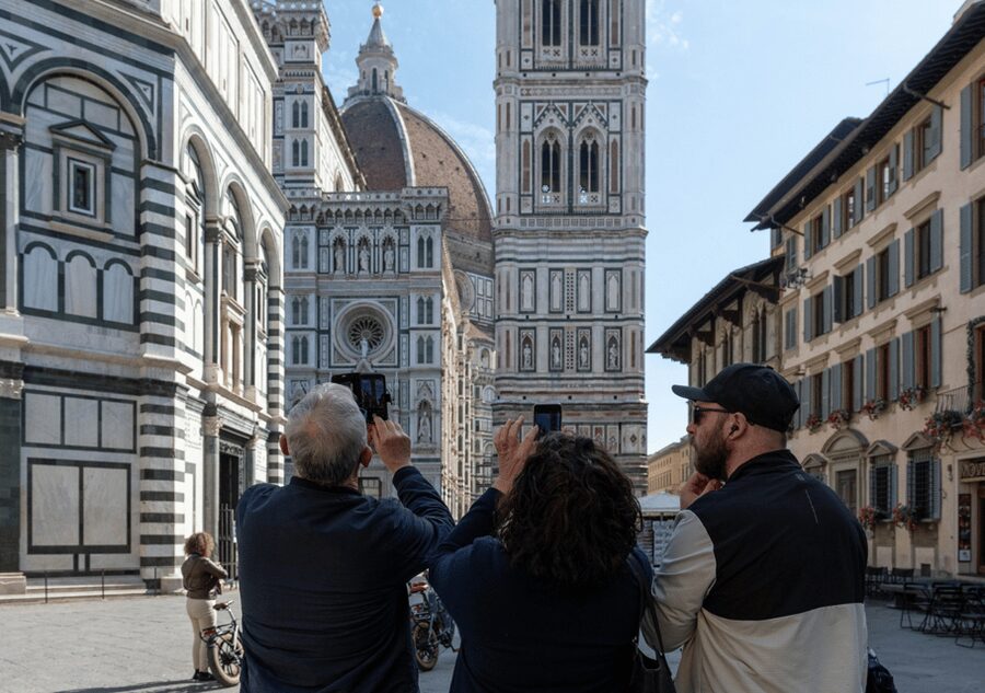 Florence: Cathedral & Brunelleschi's Dome Ticket & Audio App - The Cathedral and Santa Reparata Crypt