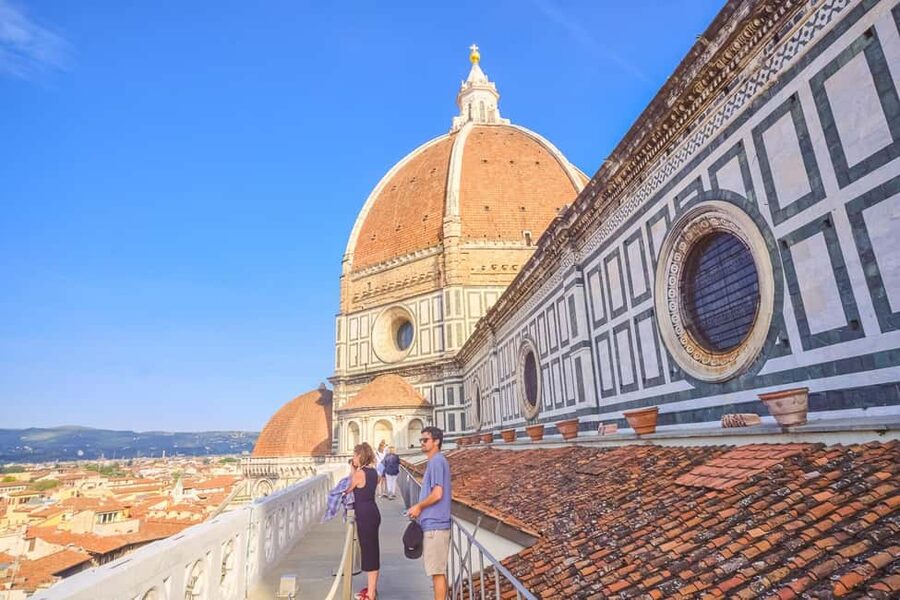 Florence: Cathedral, Dome and Terraces Guided Tour - The northern terrace and its closed corridors