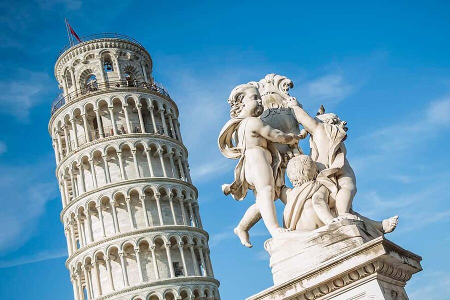 Florence: Cinque Terre Day Trip with Optional Hike - Monterosso offers the best chance for a seaside break