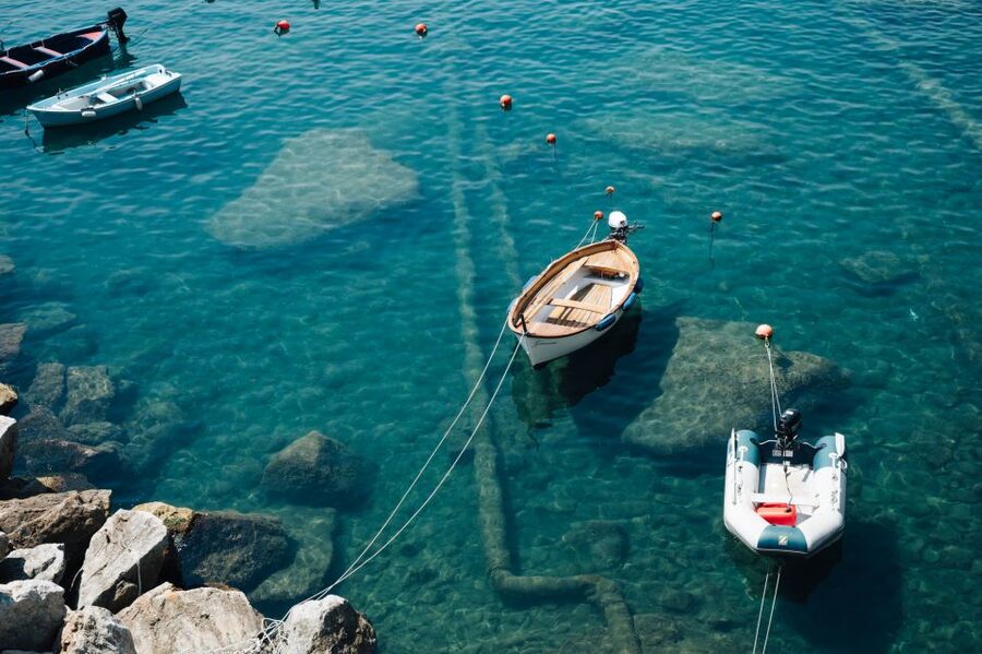 Florence: Cinque Terre Day Trip with Optional Street Food - Manarola: your first close look at Cinque Terre