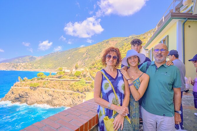Florence: Cinque Terre Park Day Trip with Optional Street Food - The boat to Vernazza, if the sea cooperates