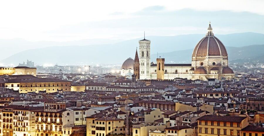 Florence: Climbing Tour of Brunelleschi’s Dome - The cathedral before the climb