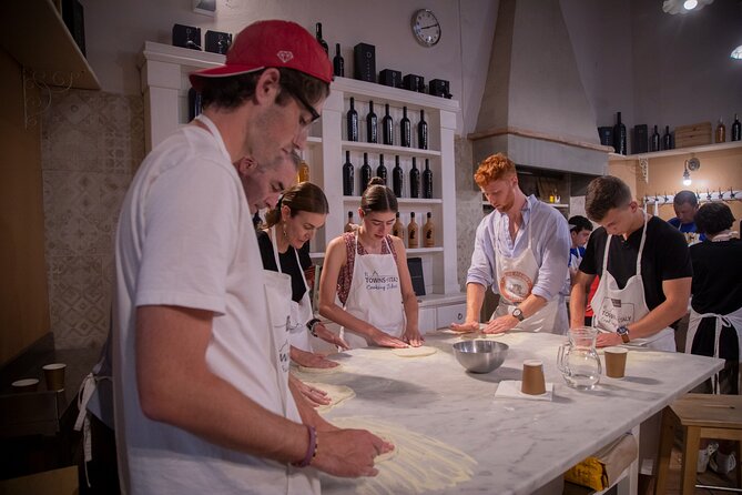 Florence Cooking Class The Art of Making Gelato & Authentic Pizza - Gelato, with a lesson in what makes it different