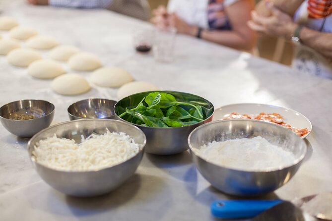 Florence Cooking Class The Art of Making Gelato & Authentic Pizza - Why families may find this easy to enjoy