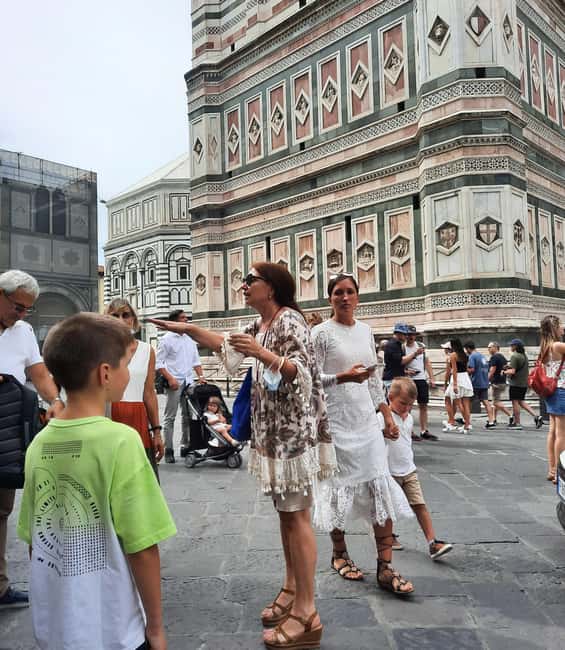 Florence: Dan Brown's Inferno 2-Hour Walking Tour - Palazzo Vecchio, the tour’s main indoor visit