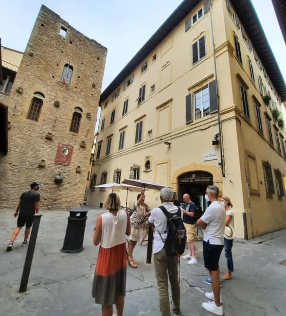 Florence: Dan Brown's Inferno 2-Hour Walking Tour - What the guides add to the experience