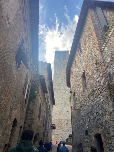 Florence: Day Trip with Free Time in San Gimignano and Siena - The Road to Siena