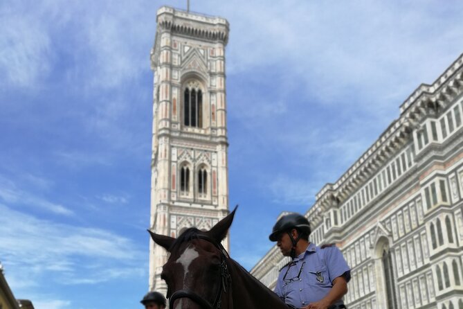 Florence Duomo Skip-Any-Line Guided Tour with Priority Entrance - Entering Santa Maria del Fiore through the priority route