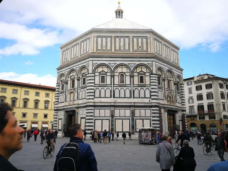 Florence: Duomo Skip-Any-Line Tour - Why the Duomo needs a timed plan