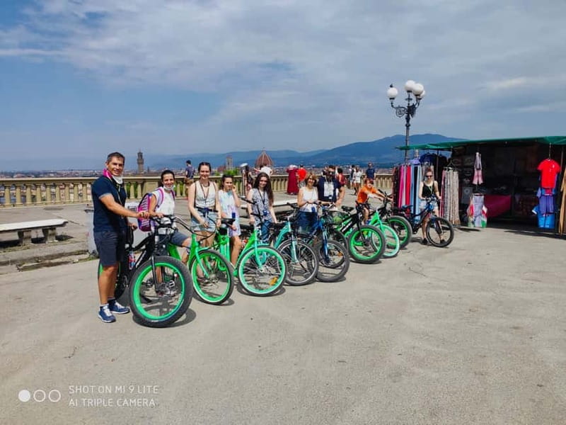 Florence: E-Bike Tour with Michelangelo Square - A compact route through Florence’s historic center