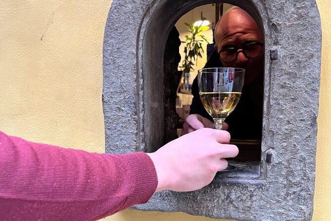 Florence Evening Food Tour with Florentine Steak & Tuscan Wine - Raviolo and wine offer a small but focused tasting