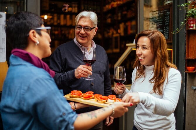 Florence Exclusive PRIVATE Food Tour with 6 or 10 Tastings - Santo Spirito and Florence beyond the main postcard route