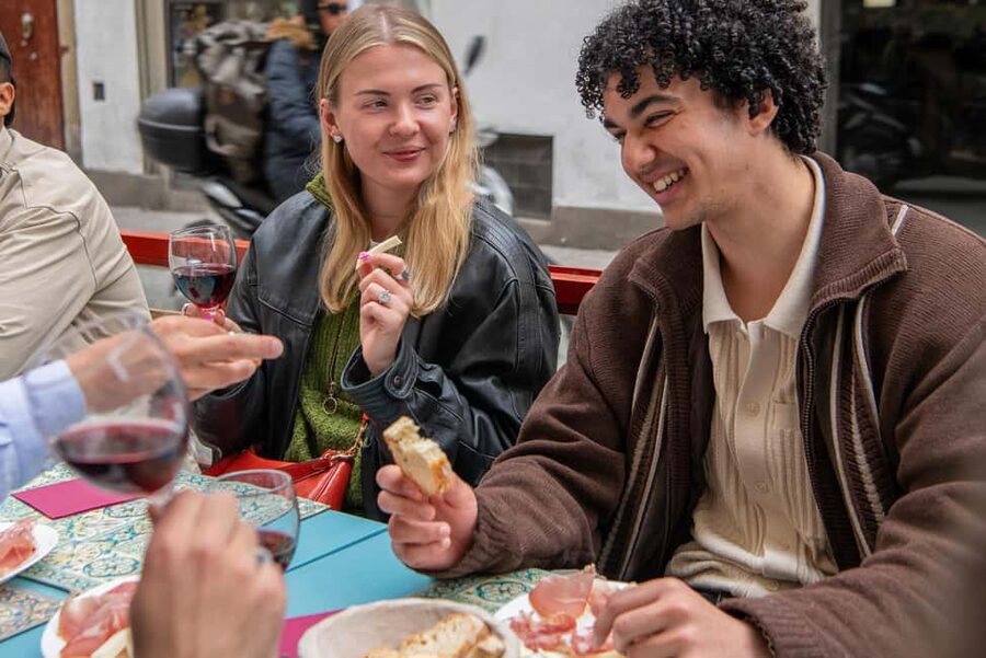 Florence: Flavours of Tuscany Food Tour - Tuscan pasta and the role of Chianti wine