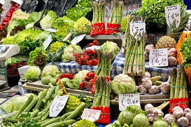 Florence Food Tour: Home-Made Pasta, Truffle, Cantucci, Olive Oil, Gelato - Guides, group size, and the human side of the tour