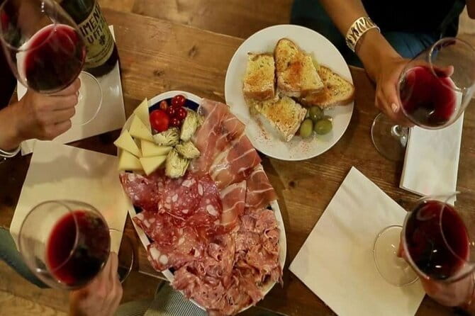 Florence Food & Wine Tour: Tuscan Tastings with Local Guide - Finishing in Piazza Strozzi