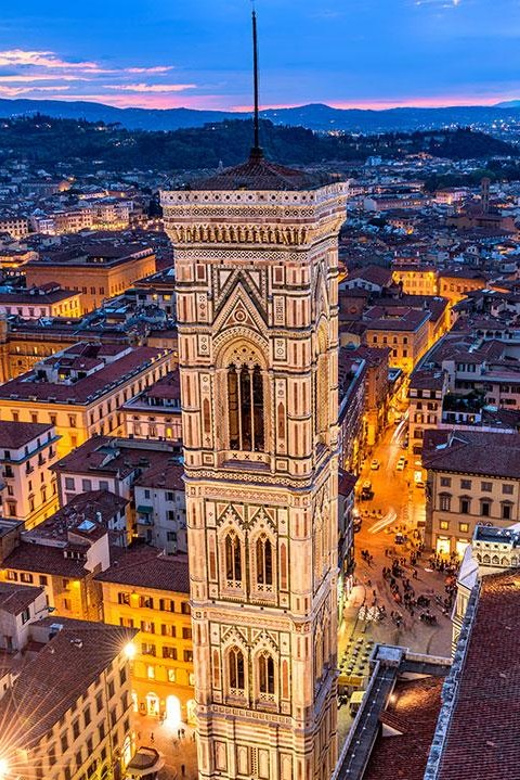 Florence: Giotto's Bell Tower and Cathedral Entry Ticket - Meeting the Tourify Tours host near the cathedral
