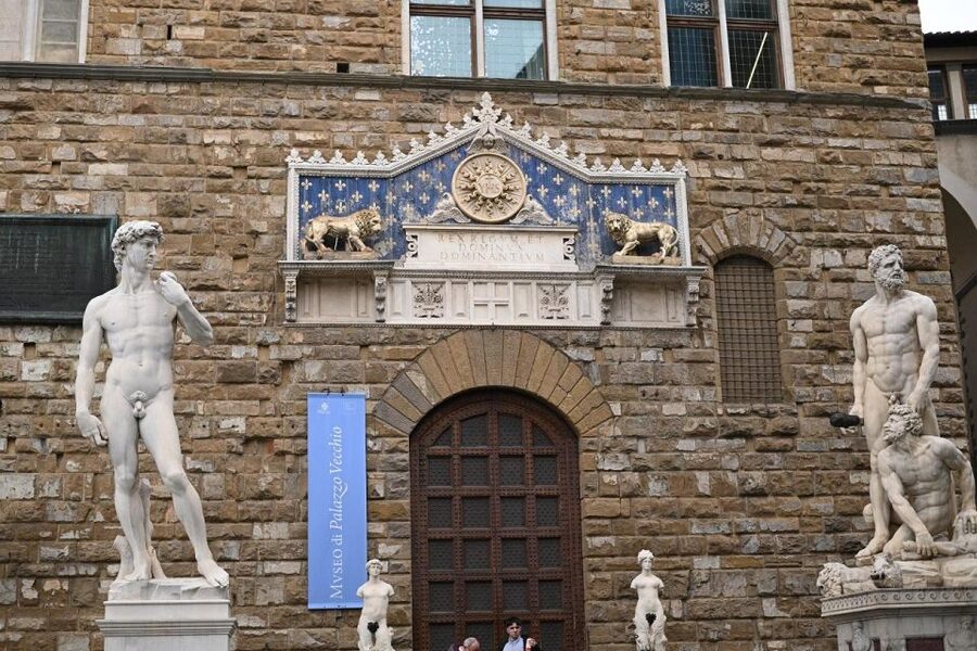 Florence: Guided Tour of Medici Family Secrets and Chapels - How good are the guides?