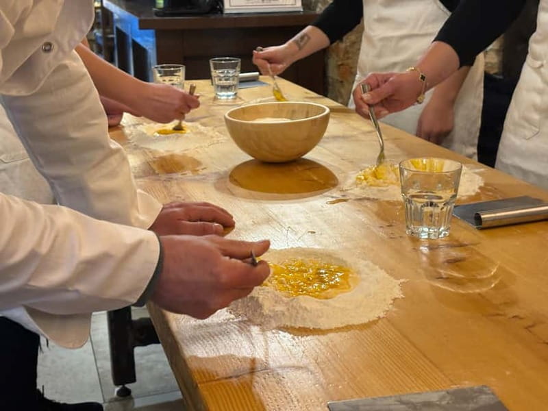 Florence: Handmade Ravioli & Pasta Class with Unlimited Wine - A cooking class inside Florence’s Medici past