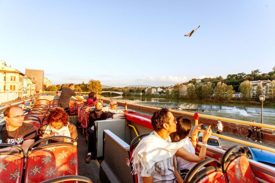 Florence: Hop-on Hop-off Bus Tour: 24, 48 or 72-Hour Ticket - Comfort, access, and the small hassles