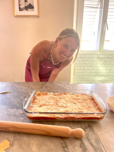 Florence: Lasagna and Spaghetti-Making Class - Shaping spaghetti and working with pummarola