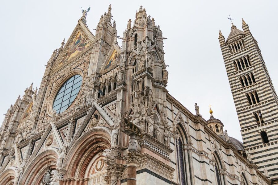 Florence: Pisa, Siena, San Gimignano, and Chianti Experience - Pisa and the Leaning Tower