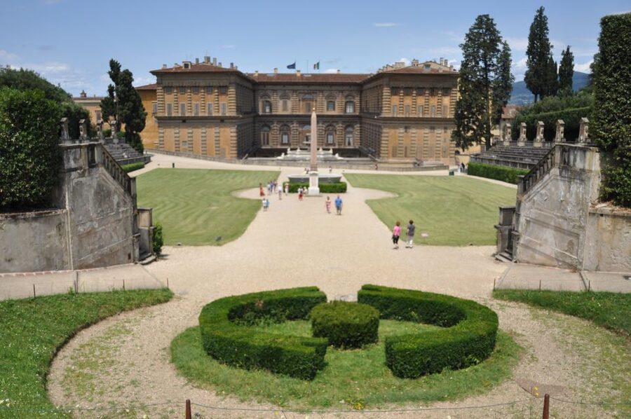 Florence: Pitti Palace, Boboli Garden, Palatine Gallery Tour - Comfort, mobility, and practical planning