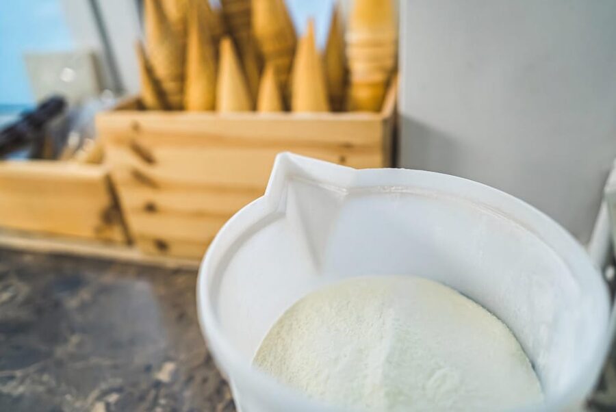 Florence: Pizza and Gelato Experience with Unlimited Wine - Who will enjoy this Florence cooking class?
