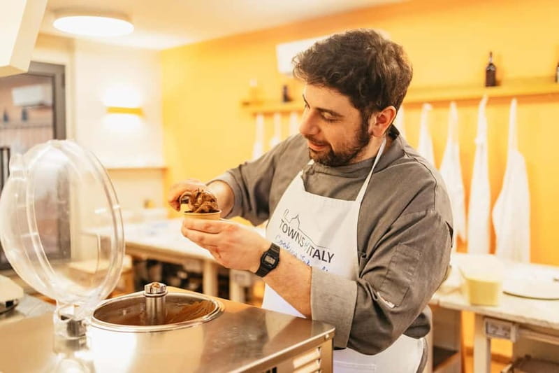 Florence: Premium Cooking Class for Pasta and Gelato - What happens during the standard class