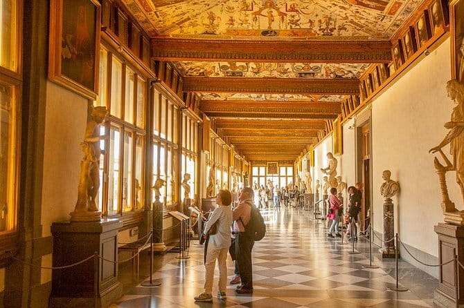 Florence Private Tour: Renaissance, Famous Families & Hidden Gems - The three-hour option adds Santo Spirito and a local taste