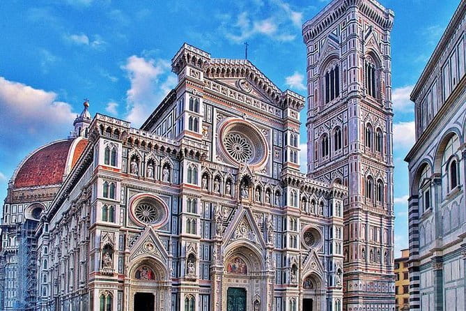 Florence Private Transportation in Rickshaw - Comfort, walking needs, and the open-air setup
