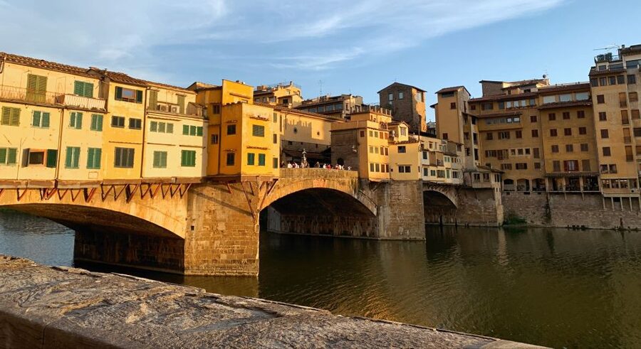 Florence: Renaissance and Medici Tales Guided Walking Tour - Who should book this Florence walk
