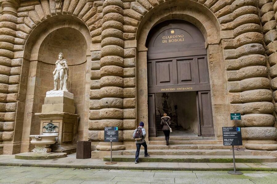Florence: Reserved Entry Ticket to the Boboli Gardens - Statues, fountains, hedges, and long avenues