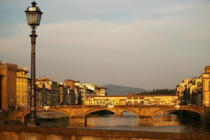 Florence River Cruise on a Traditional Barchetto - Meeting near Ponte alle Grazie