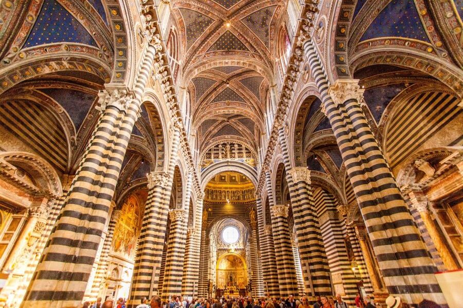 Florence: Siena, San Gimignano & Monteriggioni with Tasting - Who should book this day trip?