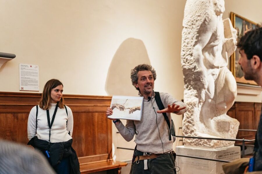 Florence: Skip-the-Line Accademia Guided Tour - Timing, cancellations, and the details that can trip you up