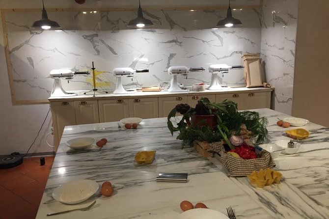 Florence Small-Group Pasta Class with Seasonal Ingredients - Important restrictions, clothing, and arrival advice