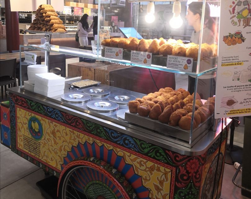 Florence: Street Food Walking Tour with Wine - Schiacciata, cured meats, cheese, and Tuscan wine